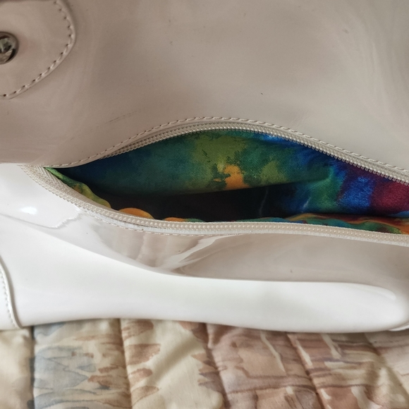 NWT Baekgaard Pearl  White Genuine  Patent Leather Tote - Picture 10 of 14